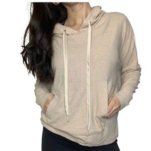Beautiful Tahari velour camel hoodie drawcord hood kangaroo pockets women size L